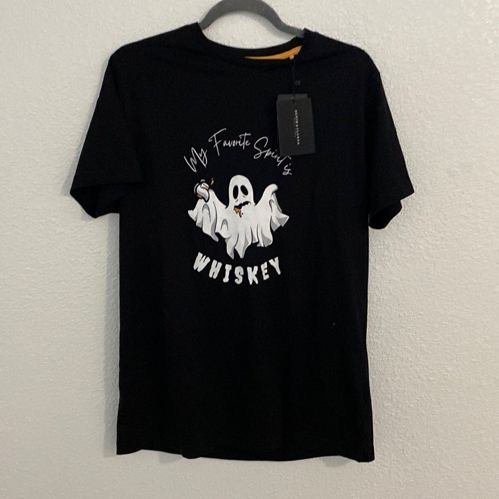 NWT- Denim & Flowers- Black ghost Halloween Tshirt- Favorite spirit- Size Large